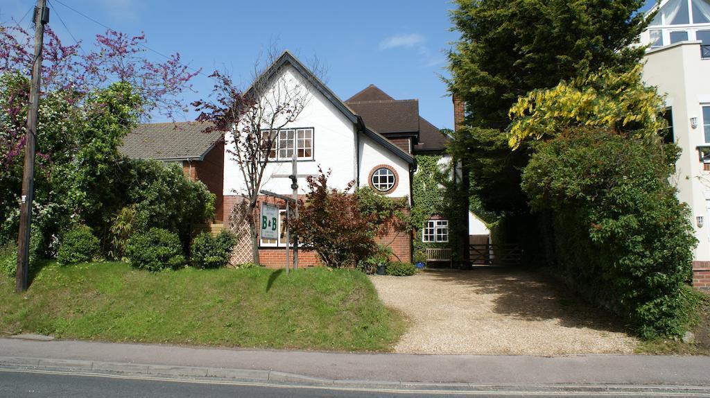 Auplands En-Suite Rooms Lymington Exterior photo